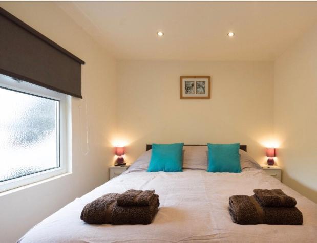 Appartamento Alexandra Annexe Bath Esterno foto